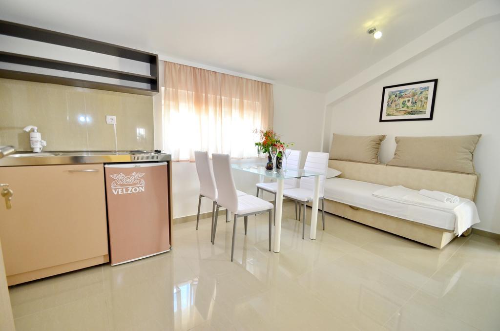 Gostinjska kuća Villa Velzon Guesthouse Budva