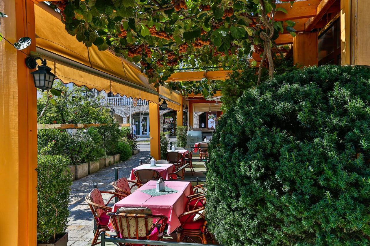 Villa Velzon Guesthouse 3* Budva