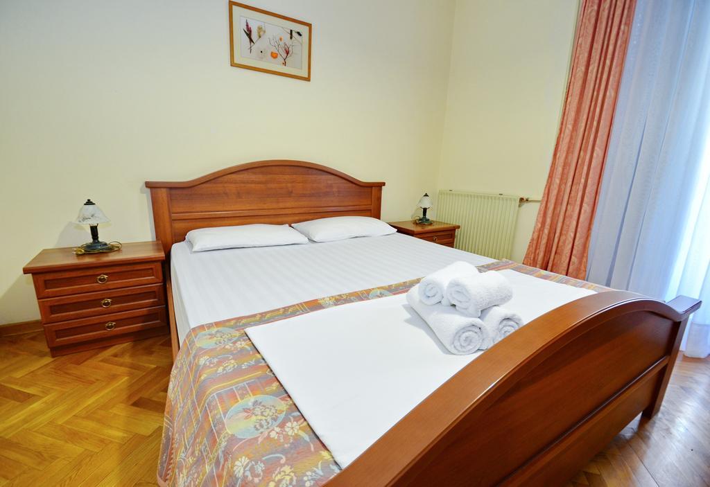 Velzon Pensionat