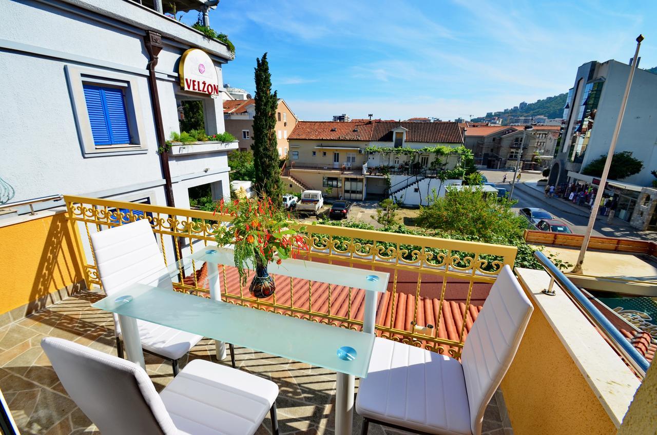 Velzon Budva