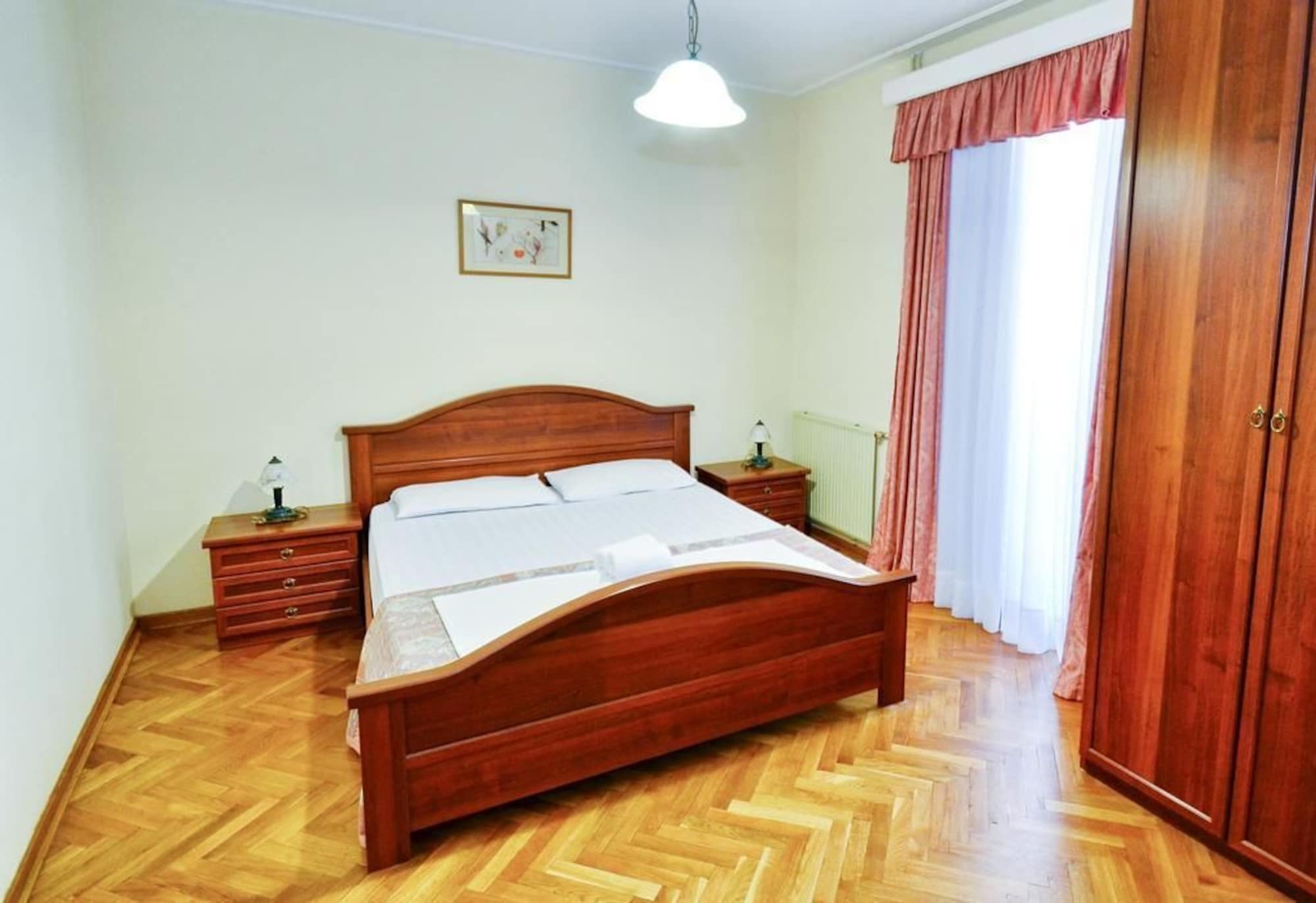 Velzon Budva